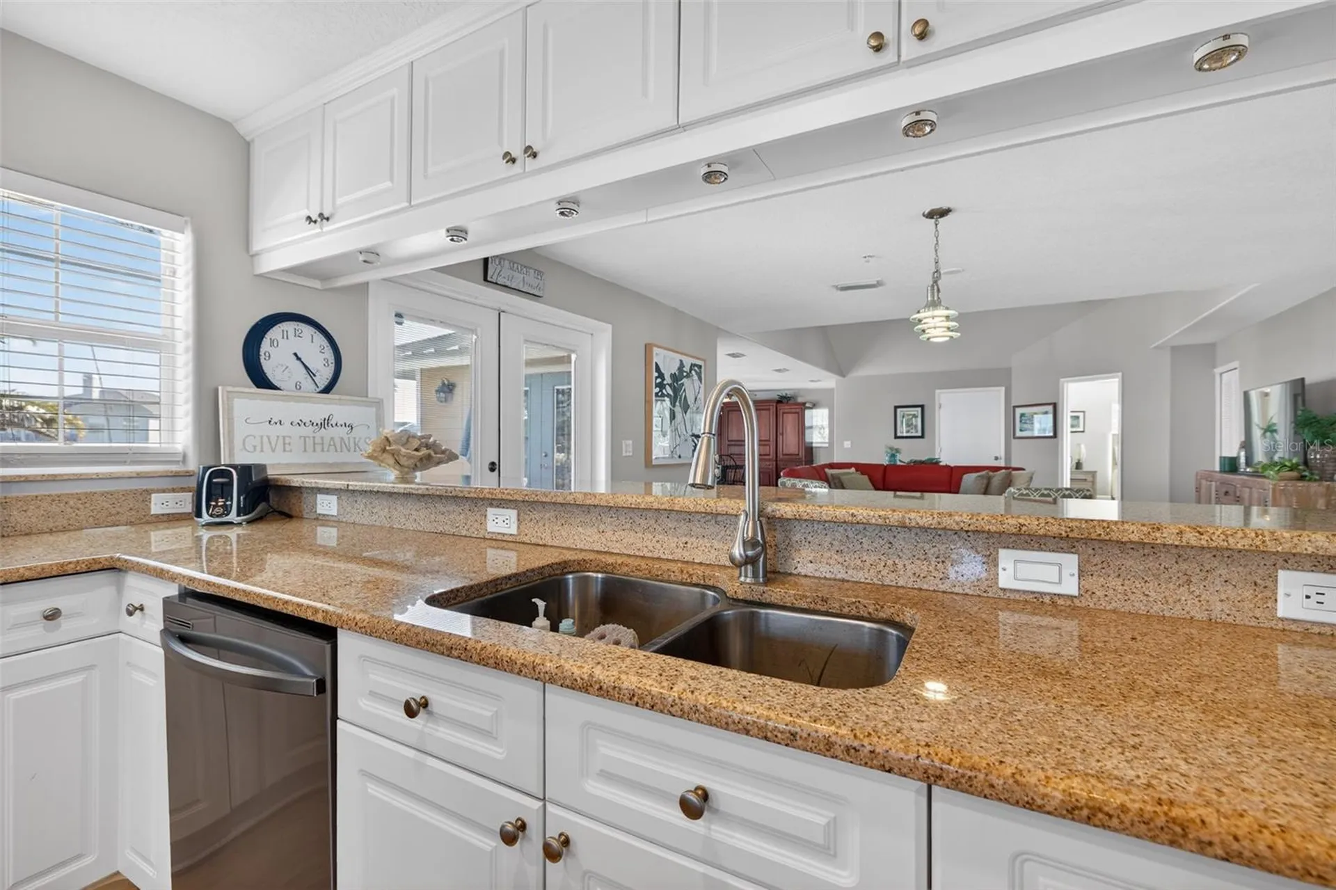 1902 Arrowhead Drive NE St Petersburg FL 33703