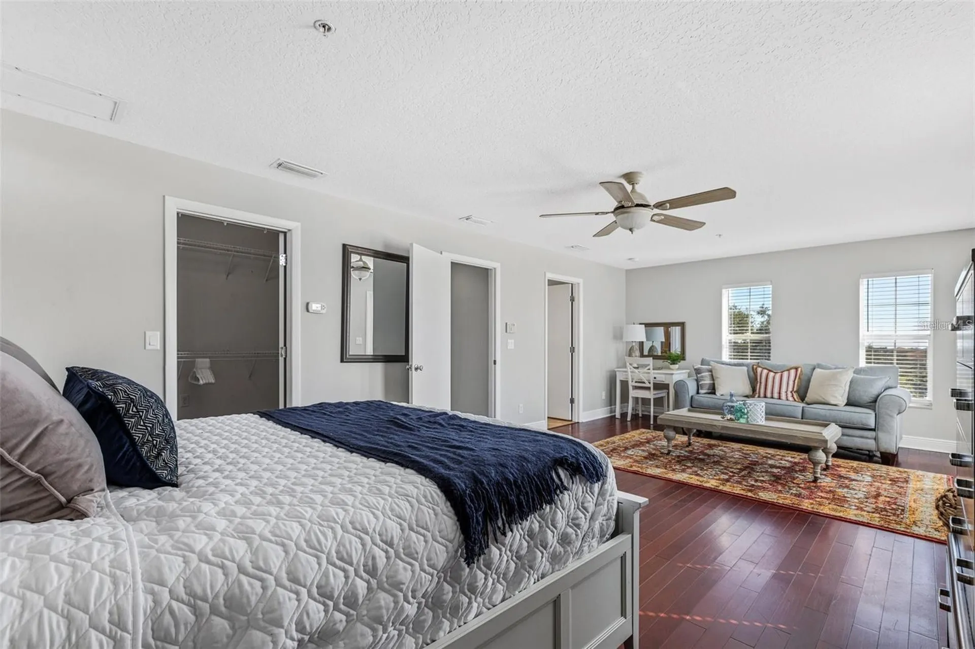 1902 Arrowhead Drive NE St Petersburg FL 33703