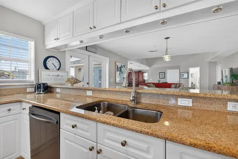 1902 Arrowhead Drive NE St Petersburg FL 33703
