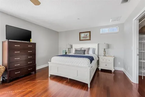 1902 Arrowhead Drive NE St Petersburg FL 33703