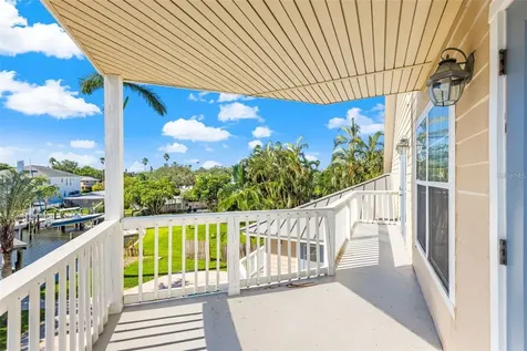 1902 Arrowhead Drive NE St Petersburg FL 33703