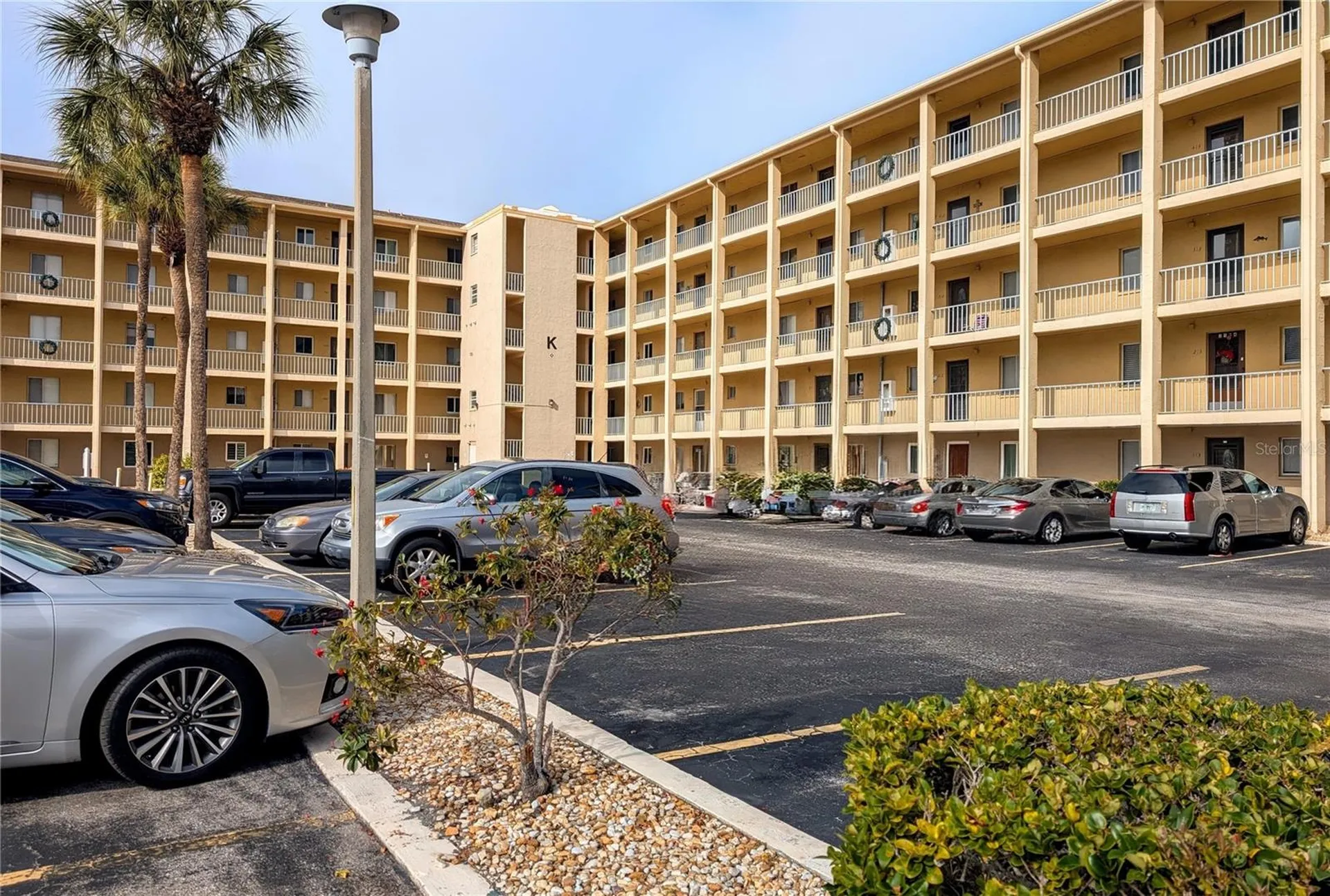 3562 Lake Bayshore Drive Bradenton FL 34205