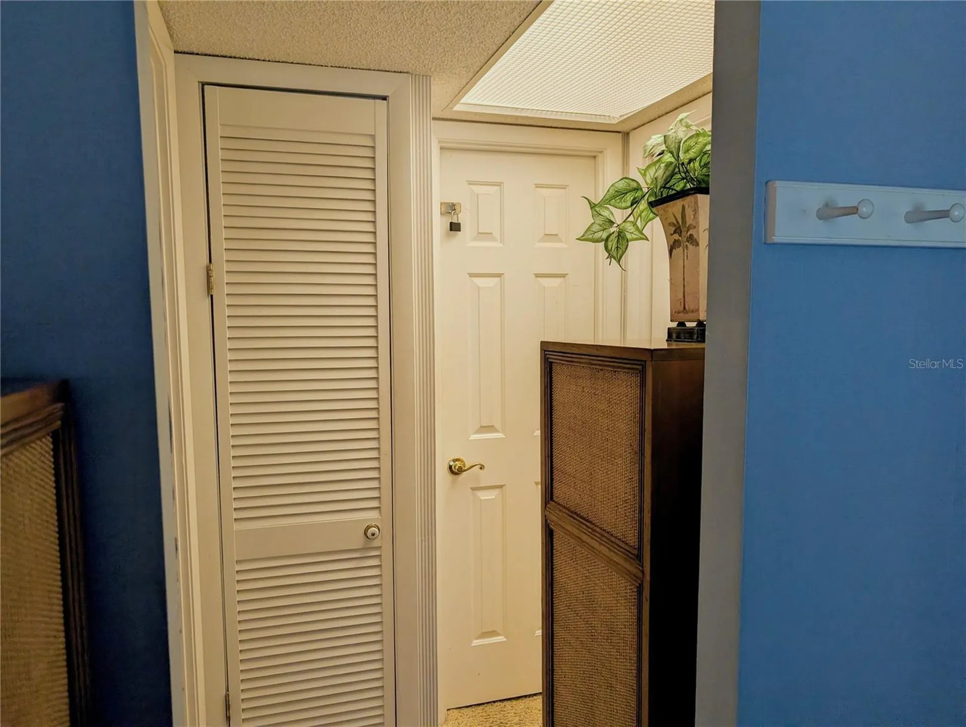 3562 Lake Bayshore Drive Bradenton FL 34205