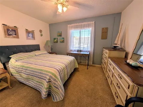 3562 Lake Bayshore Drive Bradenton FL 34205