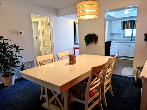 3562 Lake Bayshore Drive Bradenton FL 34205