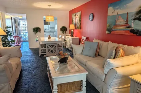 3562 Lake Bayshore Drive Bradenton FL 34205