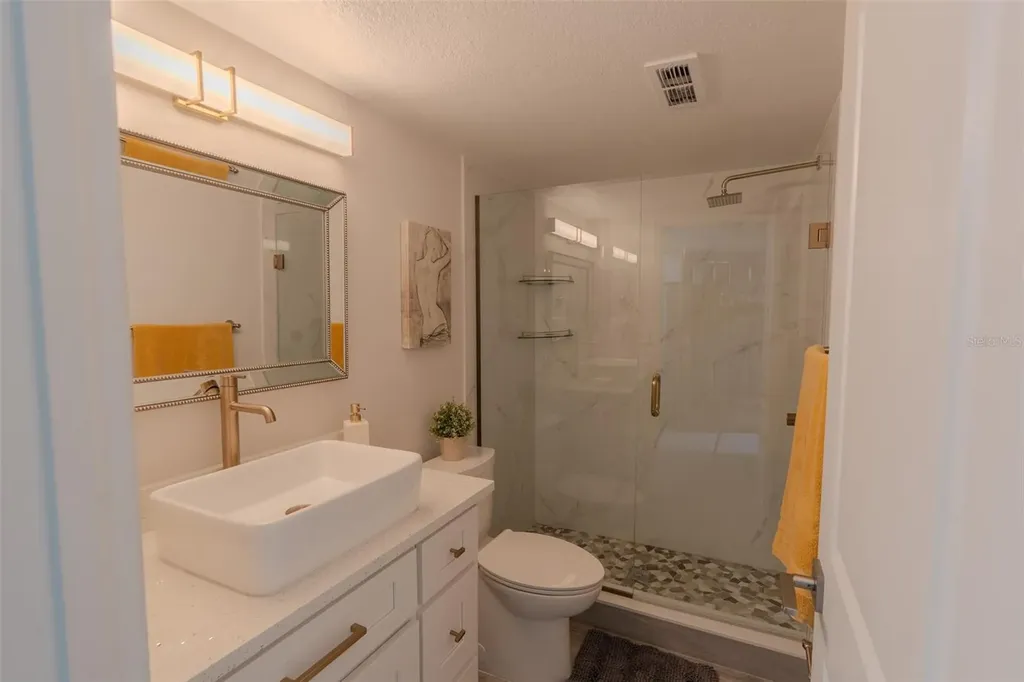 126 1st Street E Tierra Verde FL 33715