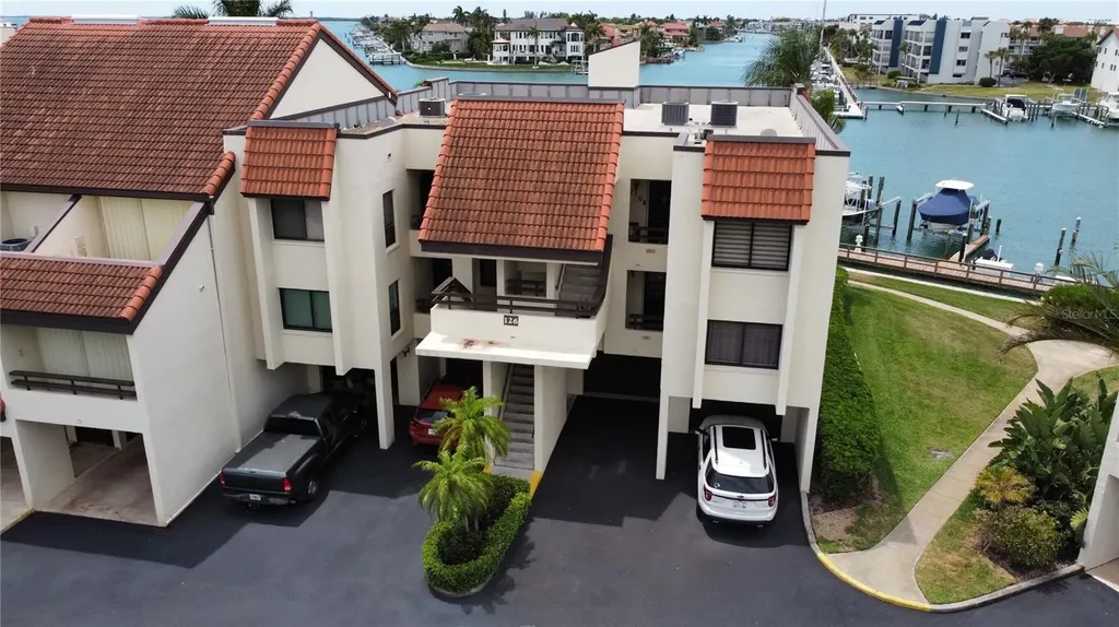 126 1st Street E Tierra Verde FL 33715