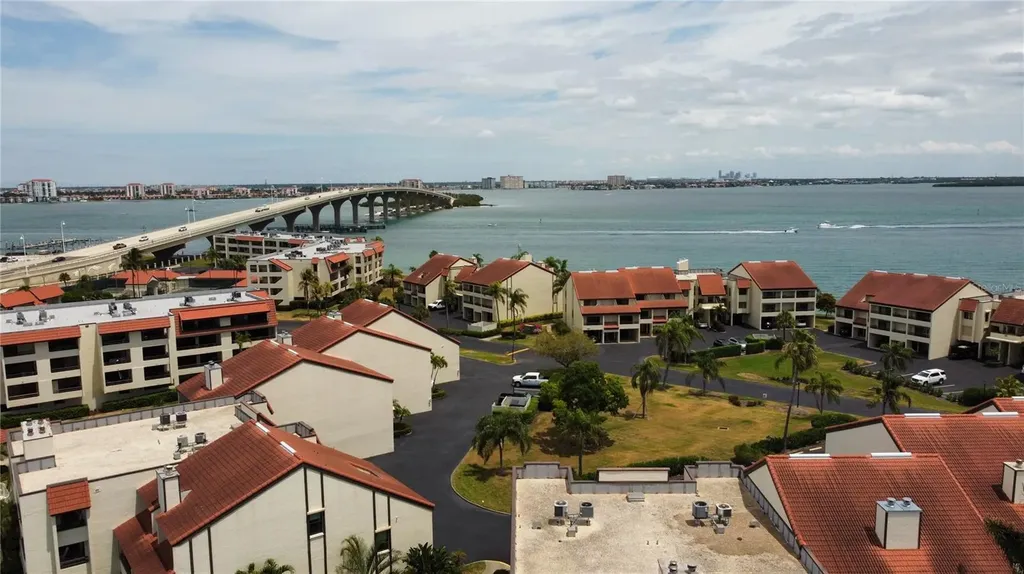 126 1st Street E Tierra Verde FL 33715