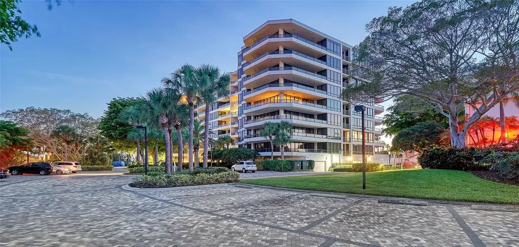 535 Sanctuary Drive Longboat Key FL 34228