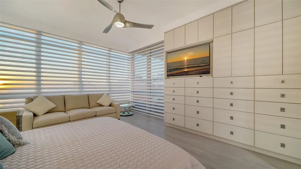535 Sanctuary Drive Longboat Key FL 34228