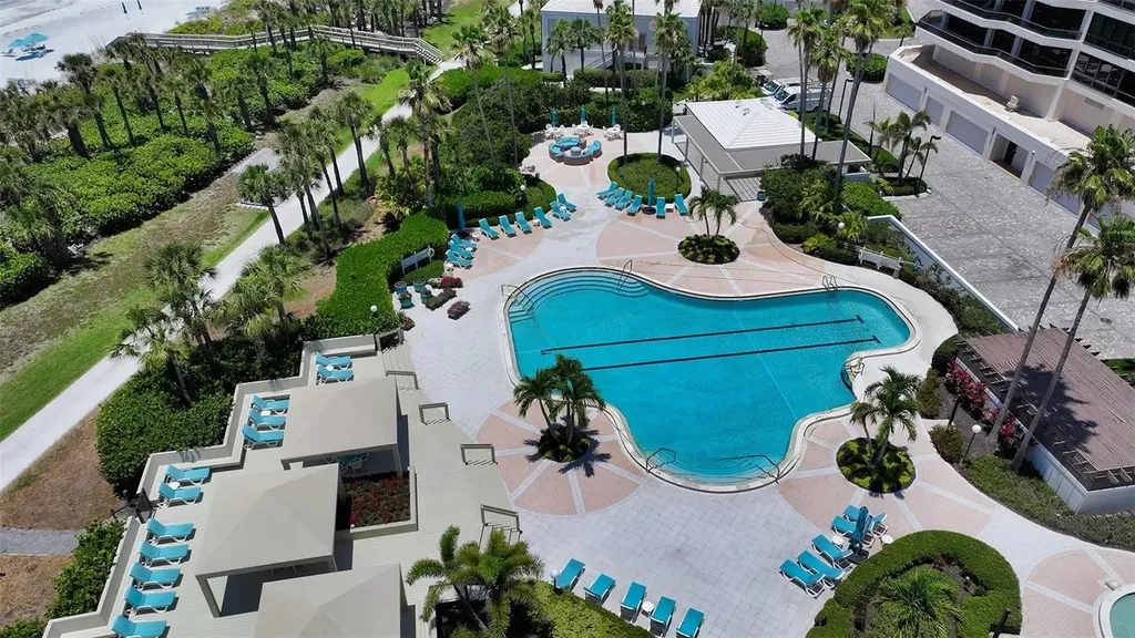 535 Sanctuary Drive Longboat Key FL 34228