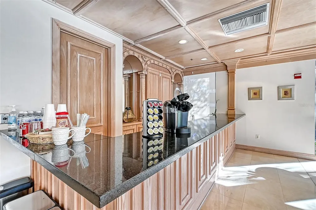 535 Sanctuary Drive Longboat Key FL 34228