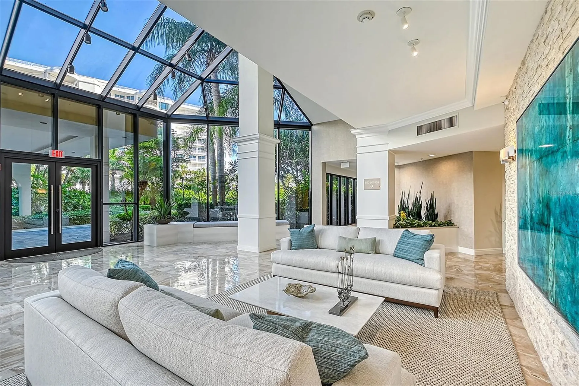 535 Sanctuary Drive Longboat Key FL 34228