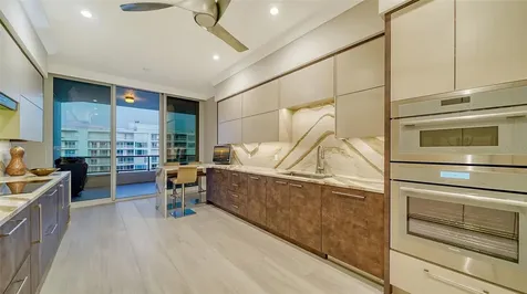 535 Sanctuary Drive Longboat Key FL 34228