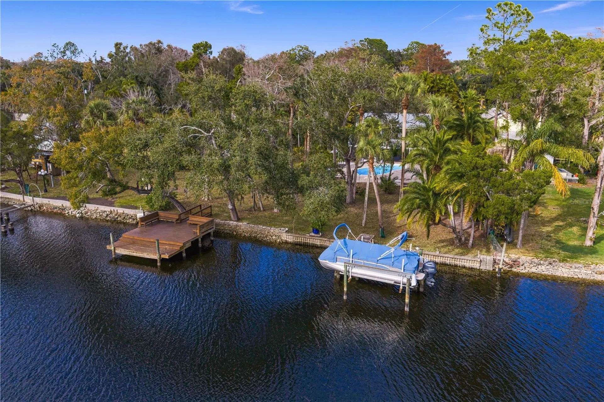 906 W Henry Avenue Tampa FL 33604