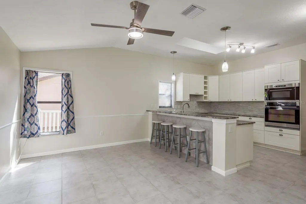 2403 Country Trails Drive Safety Harbor FL 34695