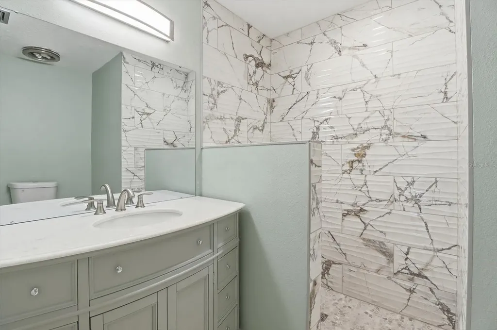 11372 W Bayshore Drive Crystal River FL 34429