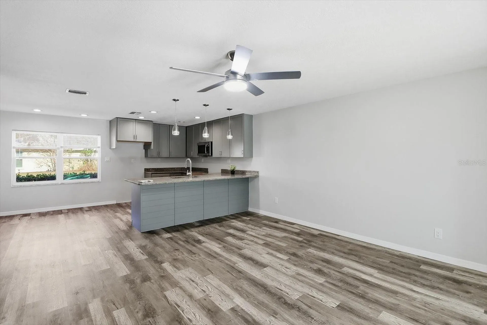 11372 W Bayshore Drive Crystal River FL 34429