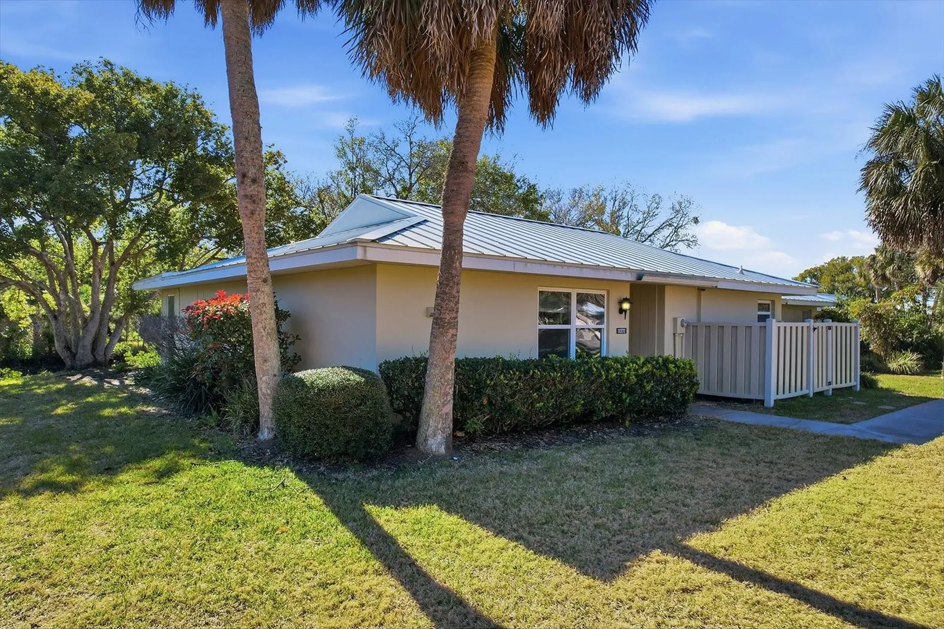 11372 W Bayshore Drive Crystal River FL 34429