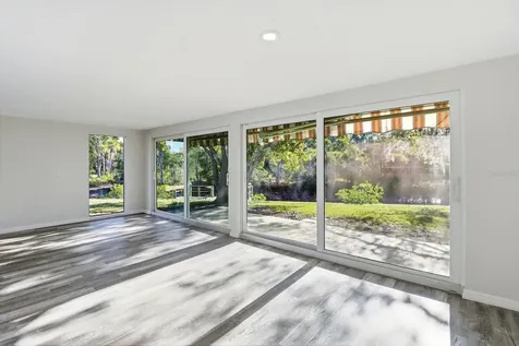 11372 W Bayshore Drive Crystal River FL 34429