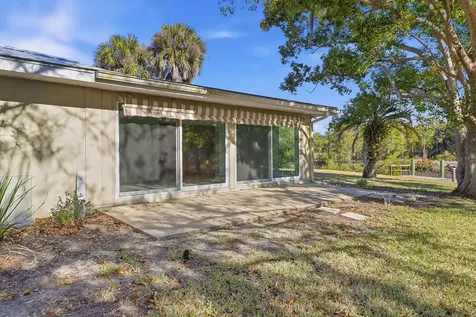 11372 W Bayshore Drive Crystal River FL 34429