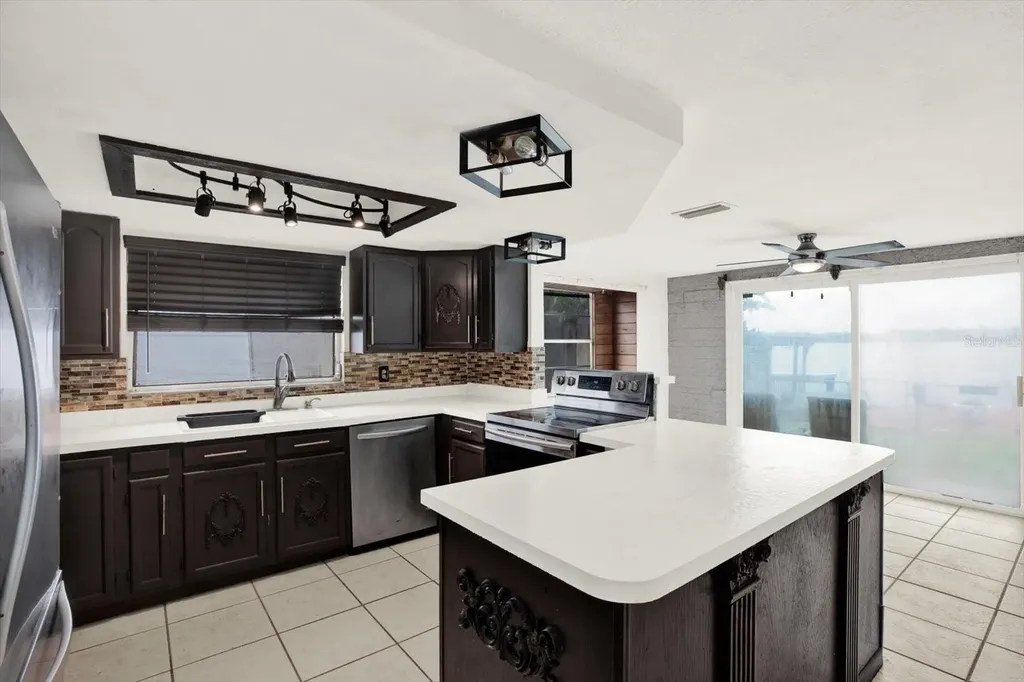 3931 Holiday Lake Drive Holiday FL 34691