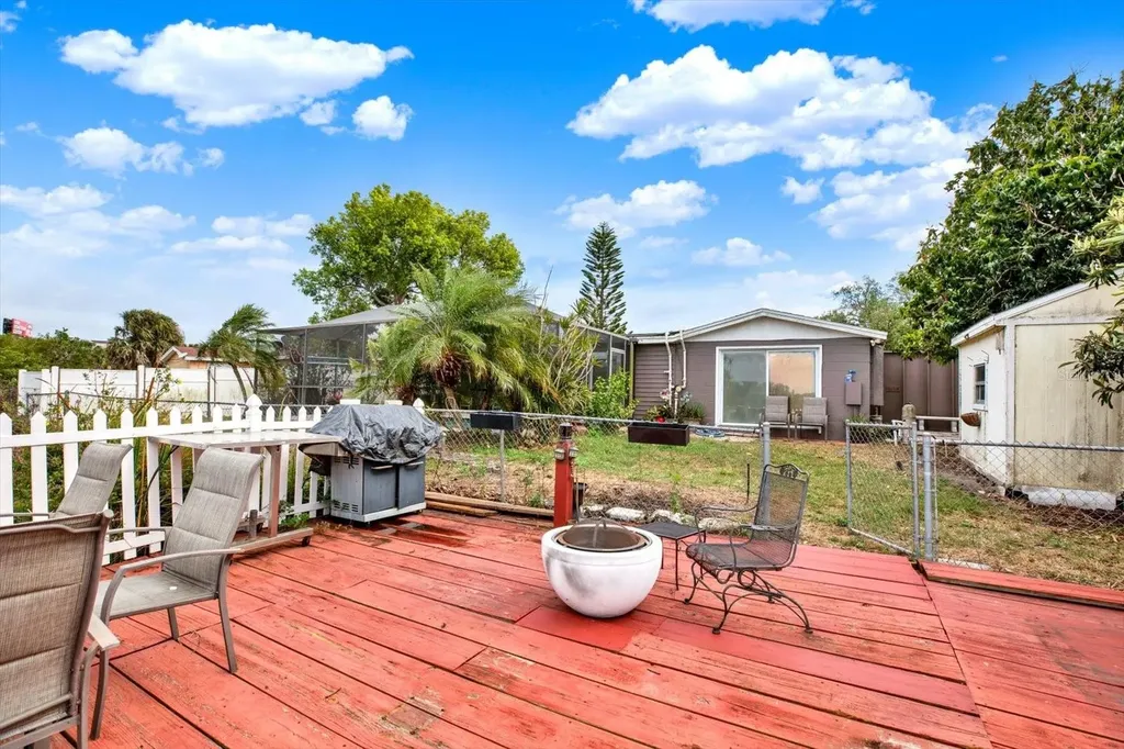 3931 Holiday Lake Drive Holiday FL 34691