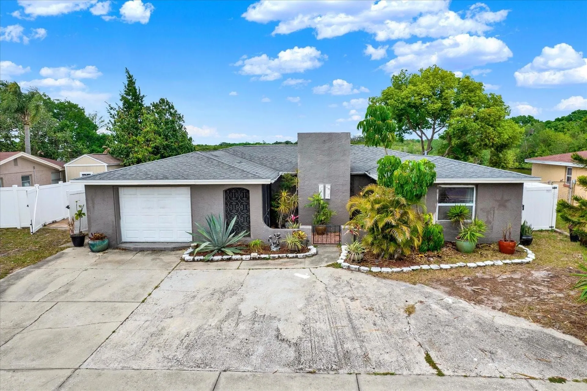 3931 Holiday Lake Drive Holiday FL 34691