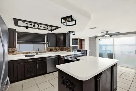 3931 Holiday Lake Drive Holiday FL 34691