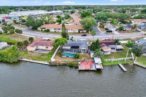 3931 Holiday Lake Drive Holiday FL 34691