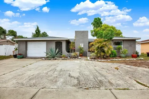 3931 Holiday Lake Drive Holiday FL 34691