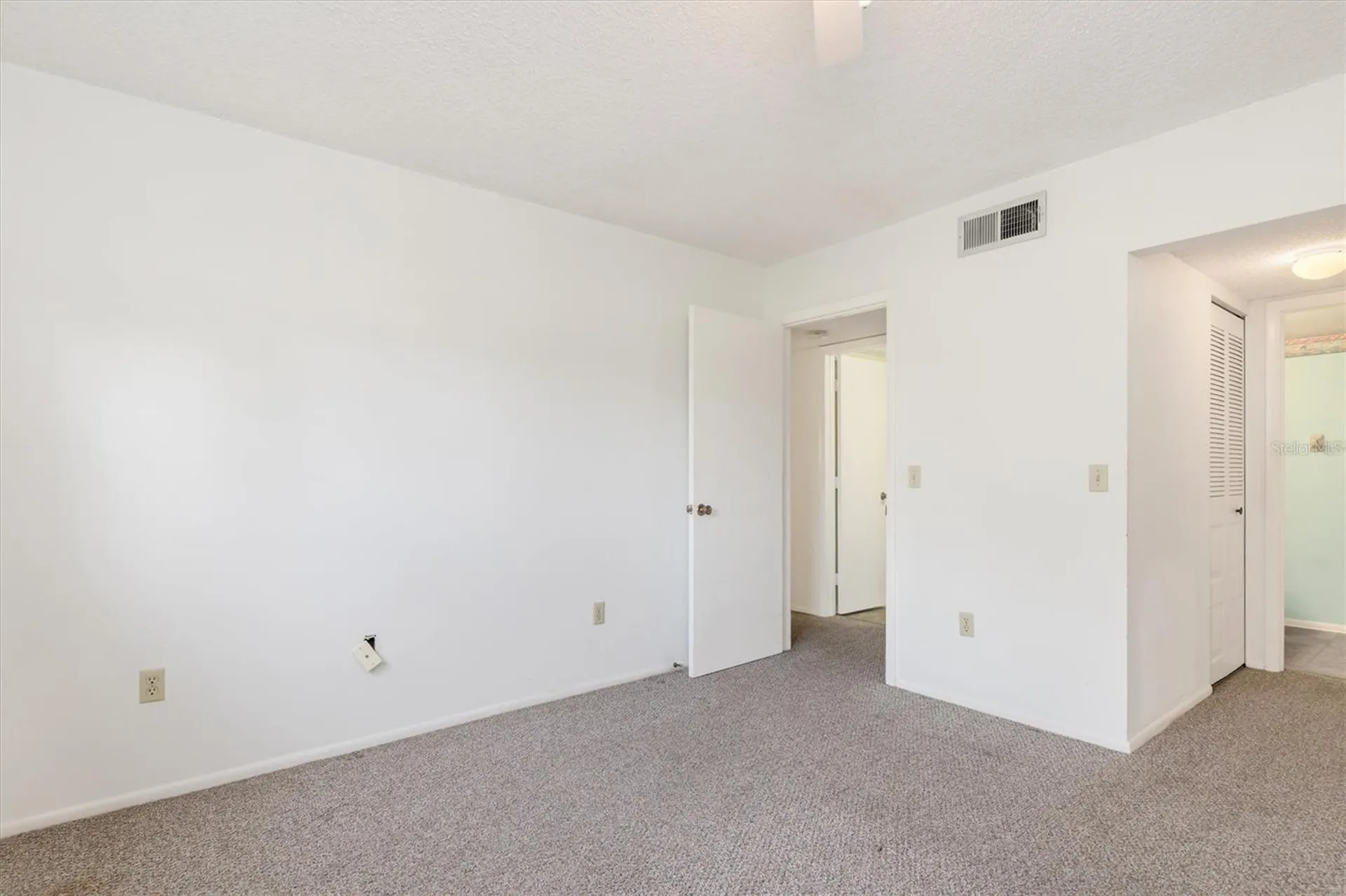 1515 Forrest Nelson Boulevard Port Charlotte FL 33952