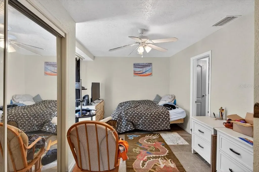 4033 Country Club Boulevard Cape Coral FL 33904