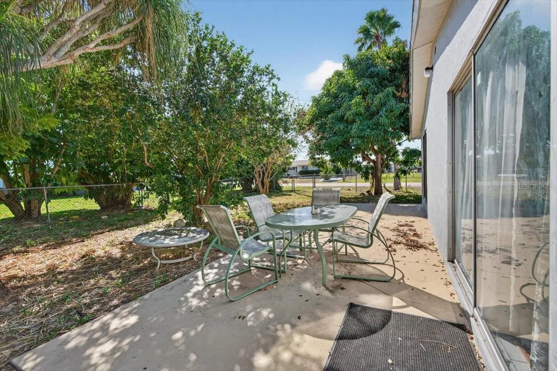 4033 Country Club Boulevard Cape Coral FL 33904