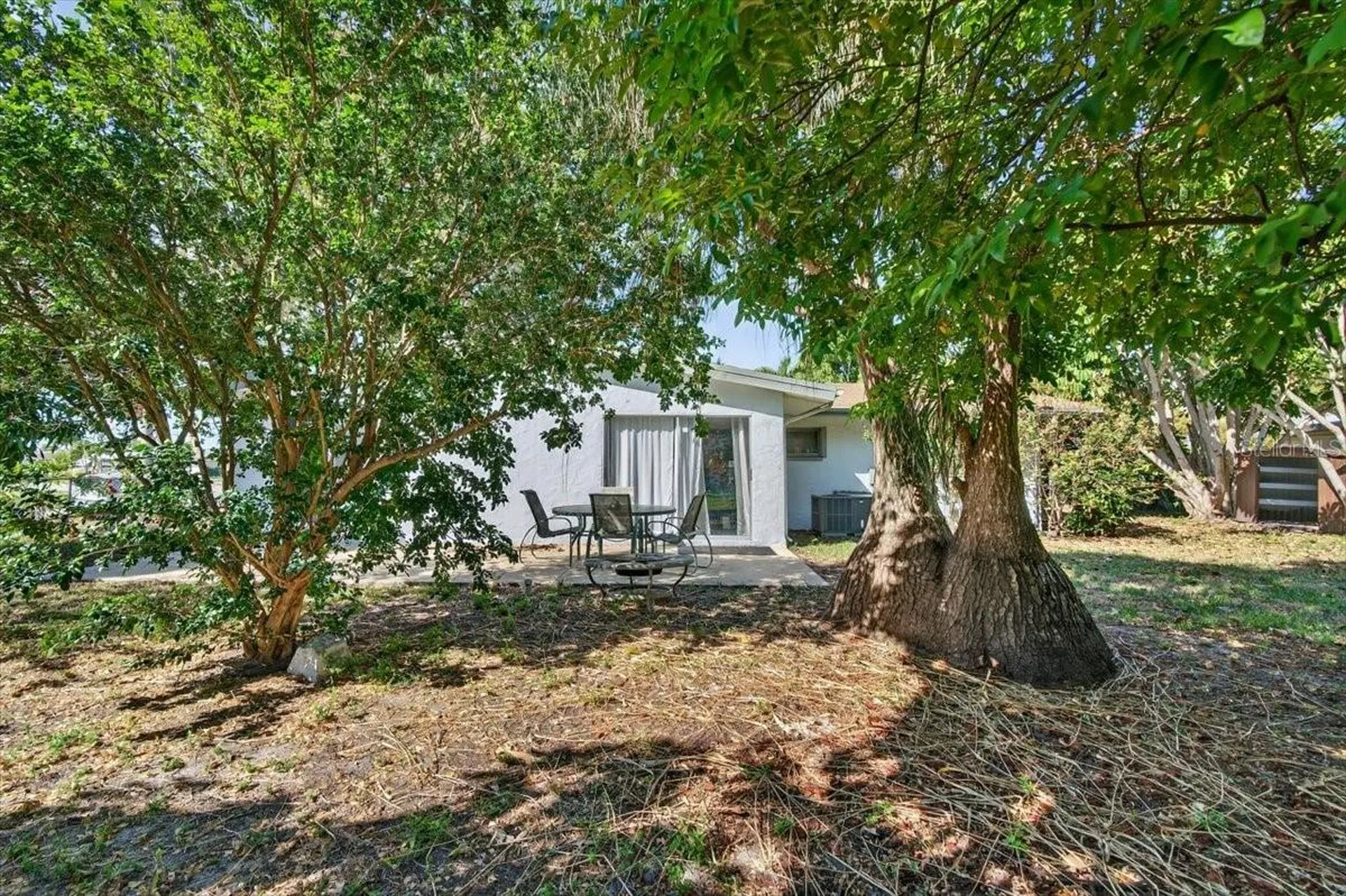 4033 Country Club Boulevard Cape Coral FL 33904