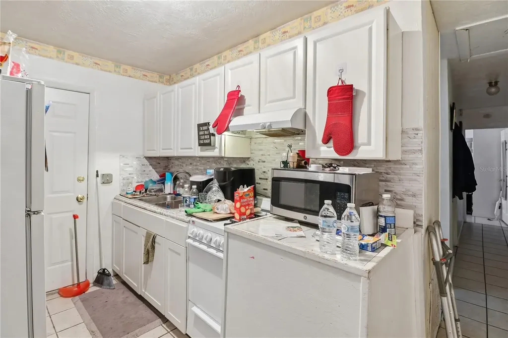 1407 Taft Avenue Clearwater FL 33755
