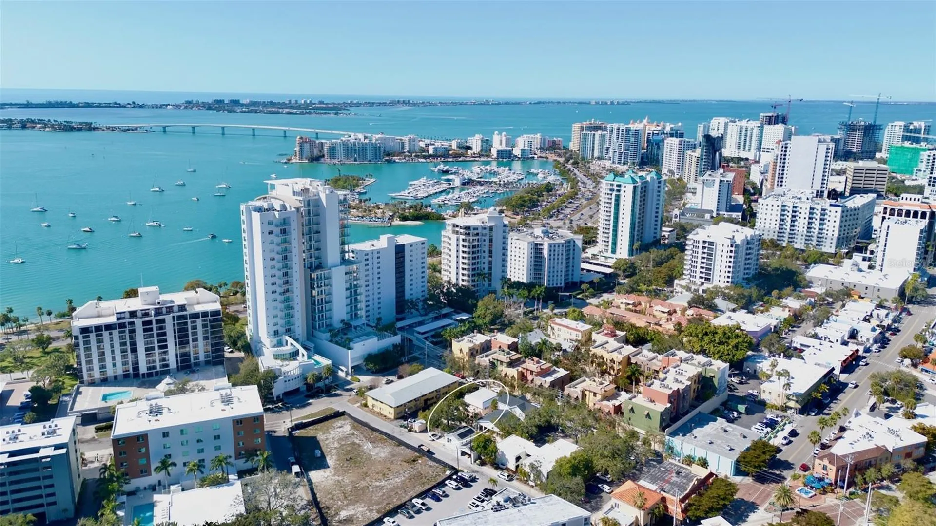 1516 Oak Street Sarasota FL 34236