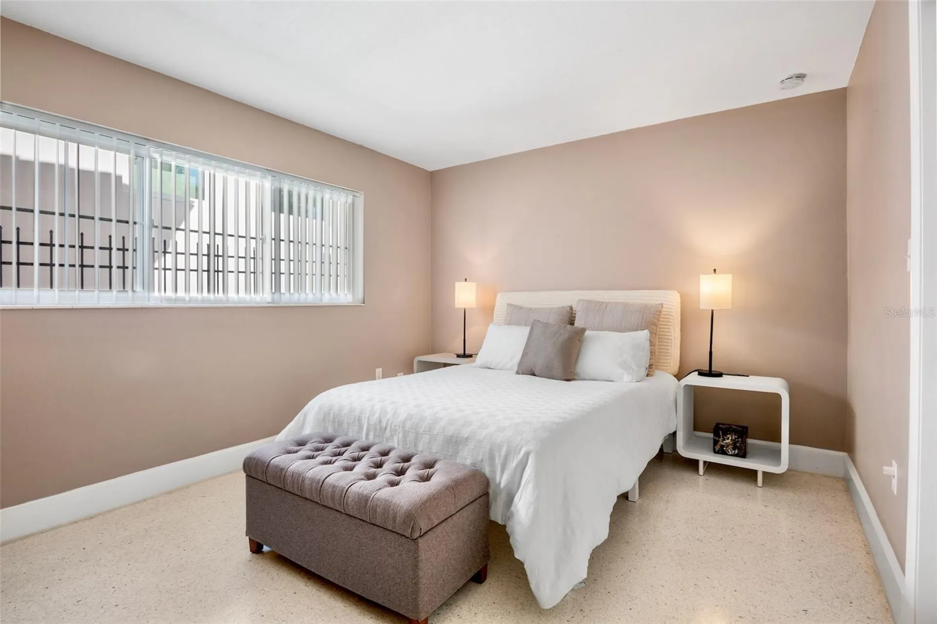 1516 Oak Street Sarasota FL 34236