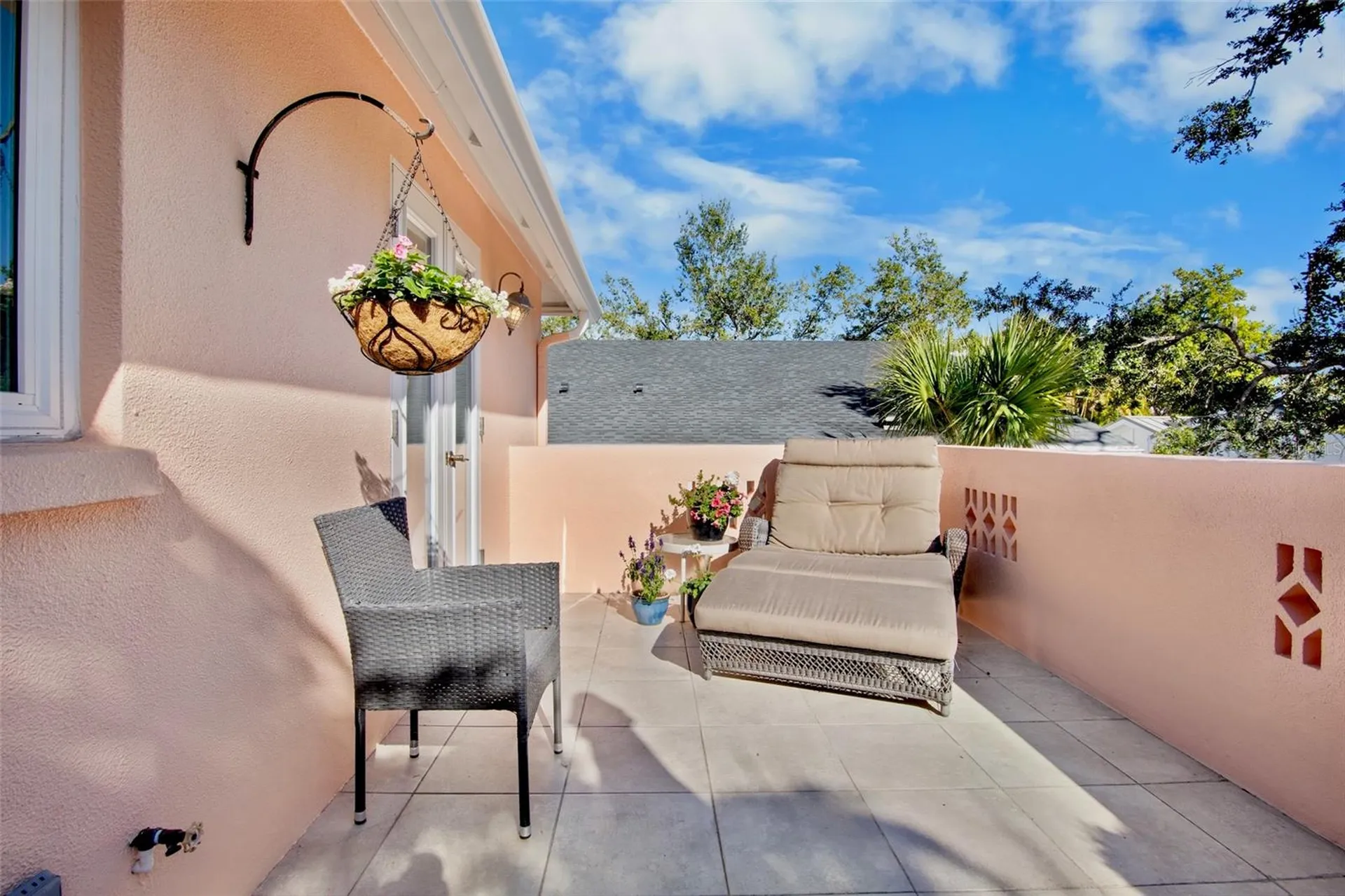 1516 Oak Street Sarasota FL 34236