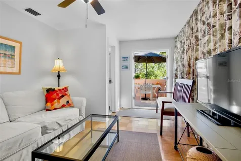 1516 Oak Street Sarasota FL 34236