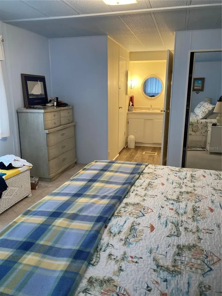 2270 Palazza Drive Sarasota FL 34238