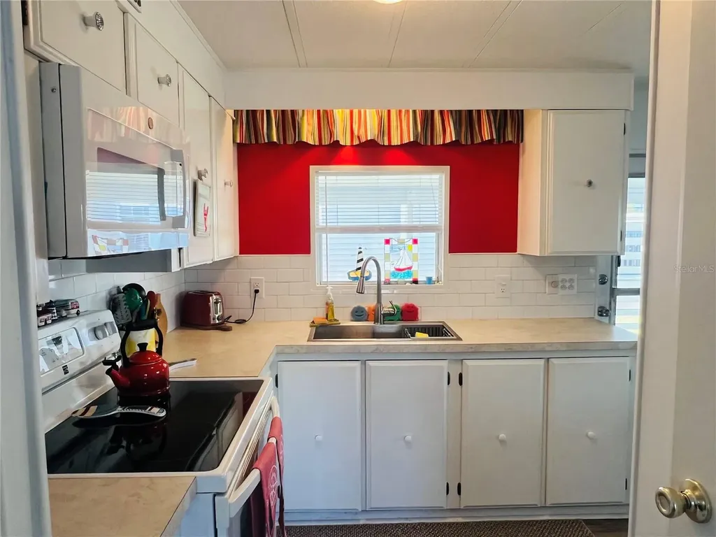 2270 Palazza Drive Sarasota FL 34238
