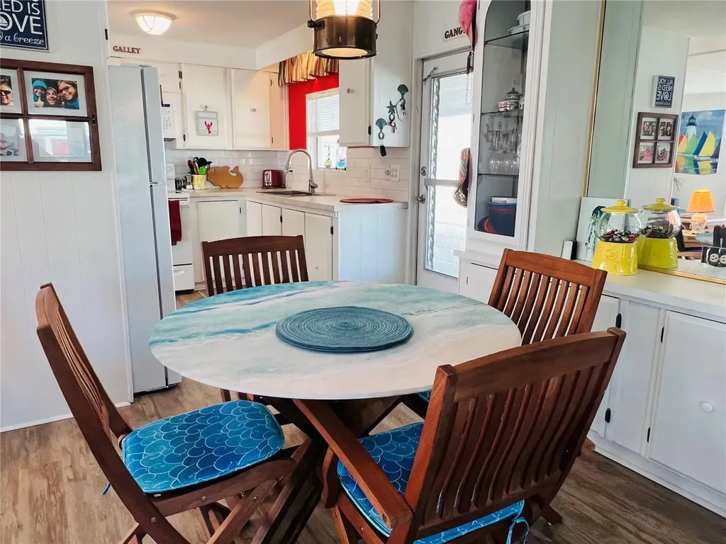 2270 Palazza Drive Sarasota FL 34238