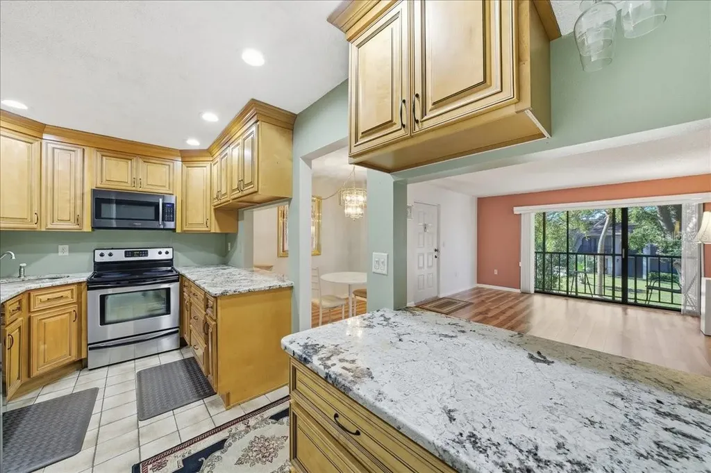 2666 Pine Ridge Way N Palm Harbor FL 34684