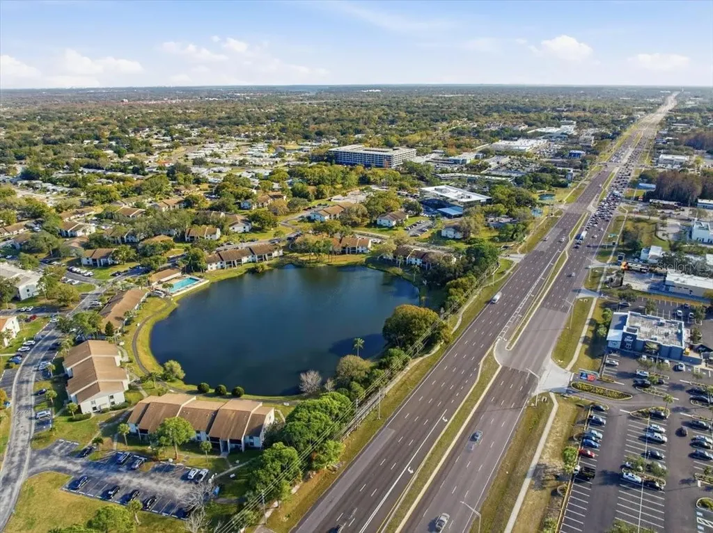 2666 Pine Ridge Way N Palm Harbor FL 34684