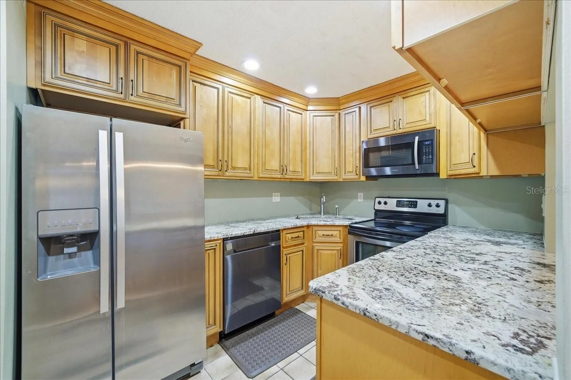 2666 Pine Ridge Way N Palm Harbor FL 34684