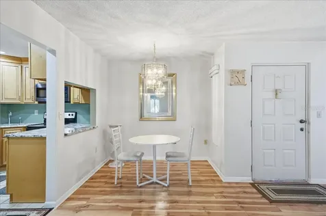 2666 Pine Ridge Way N Palm Harbor FL 34684