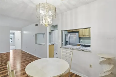 2666 Pine Ridge Way N Palm Harbor FL 34684