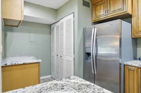 2666 Pine Ridge Way N Palm Harbor FL 34684